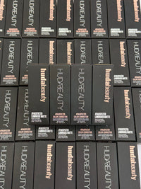 Huda Beauty #FAUXFILTER LUMINOUS MATTE CONCEALER